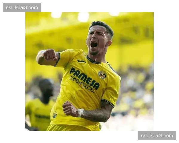 西甲前瞻：比利亚雷亚尔vs西班牙人，历史交锋占优的黄潜能否克服防线危机？