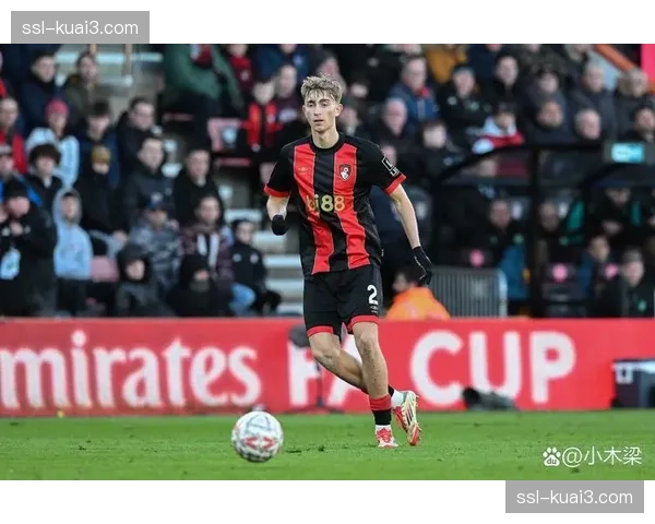 布莱顿1-1平诺丁汉森林,三笘薰助攻,伍德扳平 布莱顿1-1平诺丁汉森林,三笘薰助攻,伍德扳平